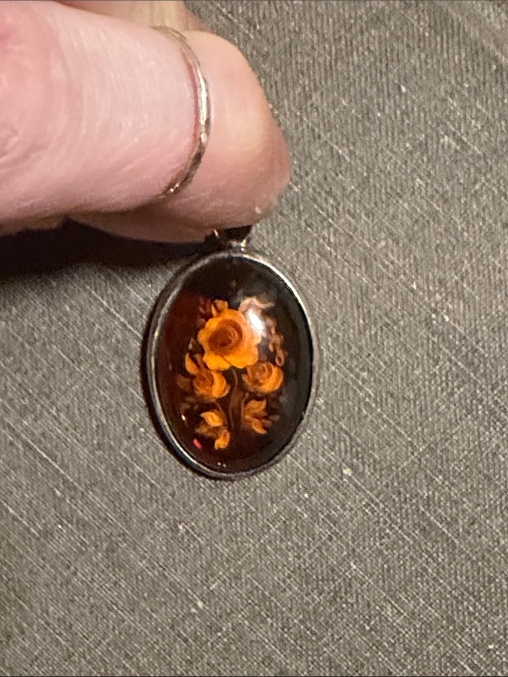 VintagePoland Sterling Silver Oval Amber? Possibly?Cabochon With Flowers Pendant - Picture 11 of 11